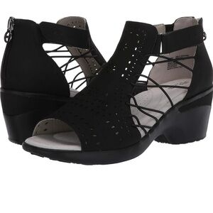 Nelly JBU Platforms Sandals
